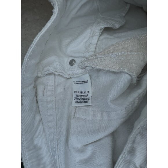 We the Free Denim White Mini Skirt Women's Sz 29 Distressed raw Hem Button Fly - Picture 5 of 5